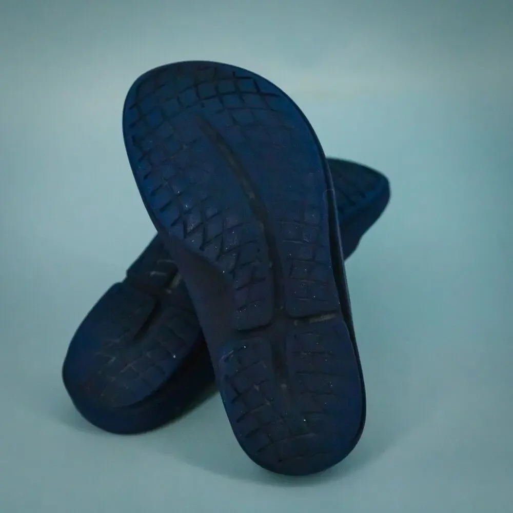 Oofos Unisex Size 5 Men's 7 Women's Blue Slides Recovery Foam Shoes Sandals